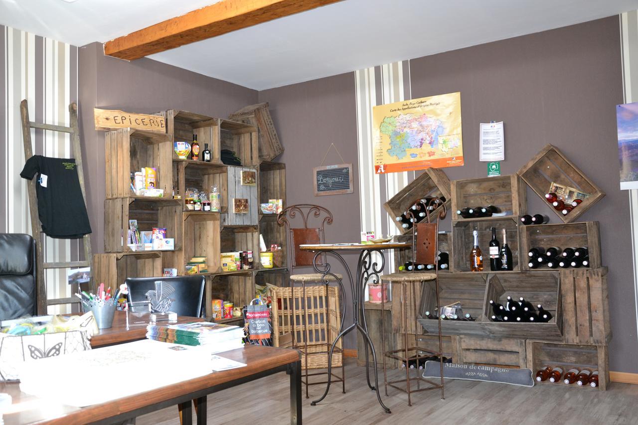 Hôtel Camping La Mare aux Fées à Roquefeuil Extérieur photo